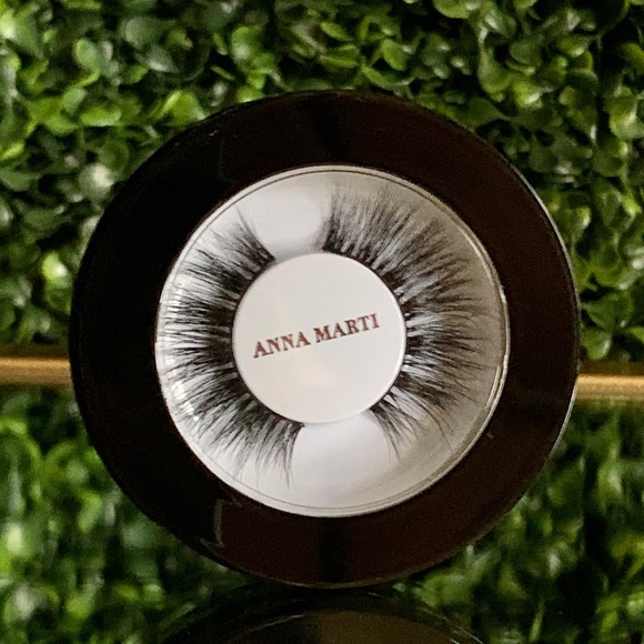 Anna Marti Cosmetics Other - Anna Marti Cosmetics 3D Mink Lashes in Shy Girl NEW